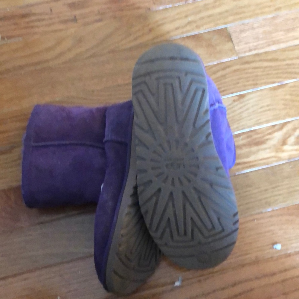 Purple Ugg boots - Picture 2 of 4